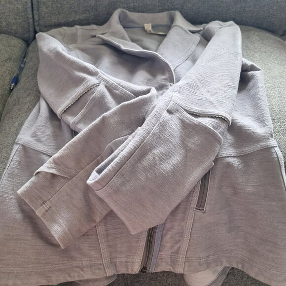 Jacket - Picture 4 of 4
